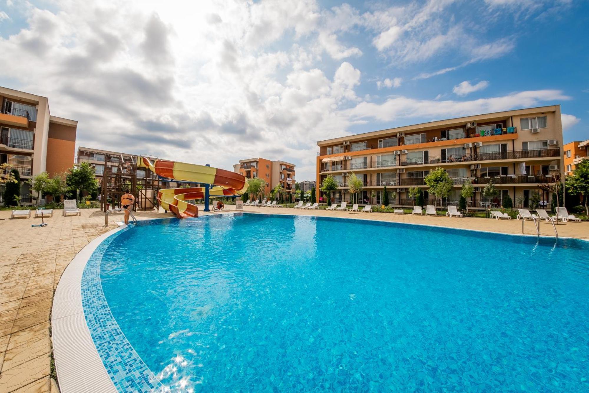 Holiday Garden Resort Sunny Beach Eksteriør billede